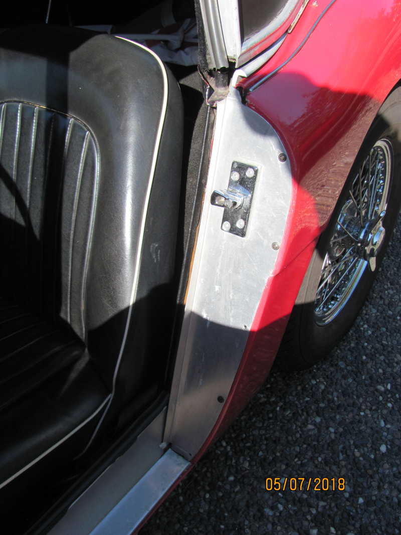 Illustration for article titled Austin Healey Dump